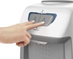 Bebedouro de Água Gelada Fria e Natural Elétrico Eletronico placa Electrolux para galao Bivolt Branco BE11B - Imagem 7
